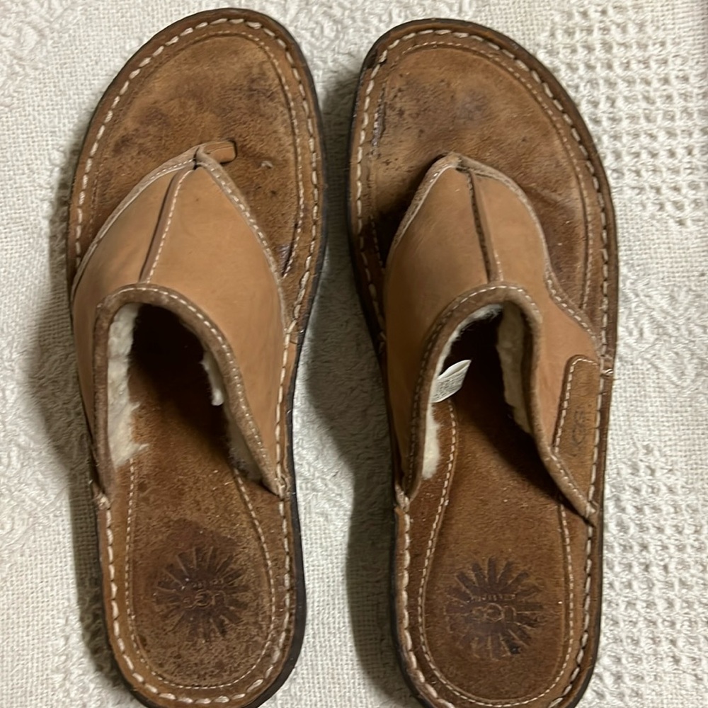 UGG sandals (8)
